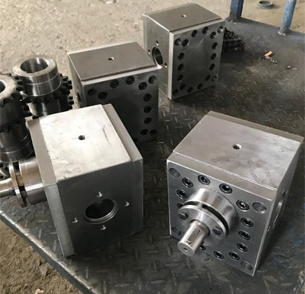 熔噴泵(bèng)、烷體泵、熱熔膠(jiao)泵--有現貨